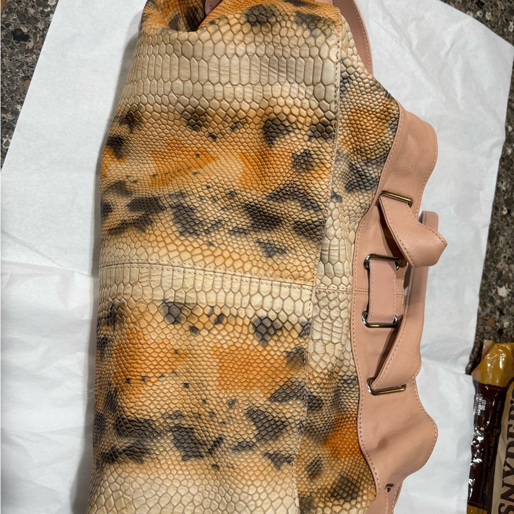 BARR + BARR NWOT crossbody/shoulder, Snake Print Tote Bag pink, orange dust bag - Picture 7 of 16